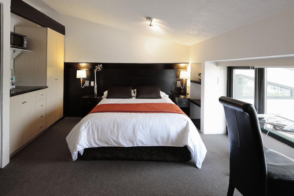 Aztic Hotel And Executive Suites Meksika Oda fotoğraf